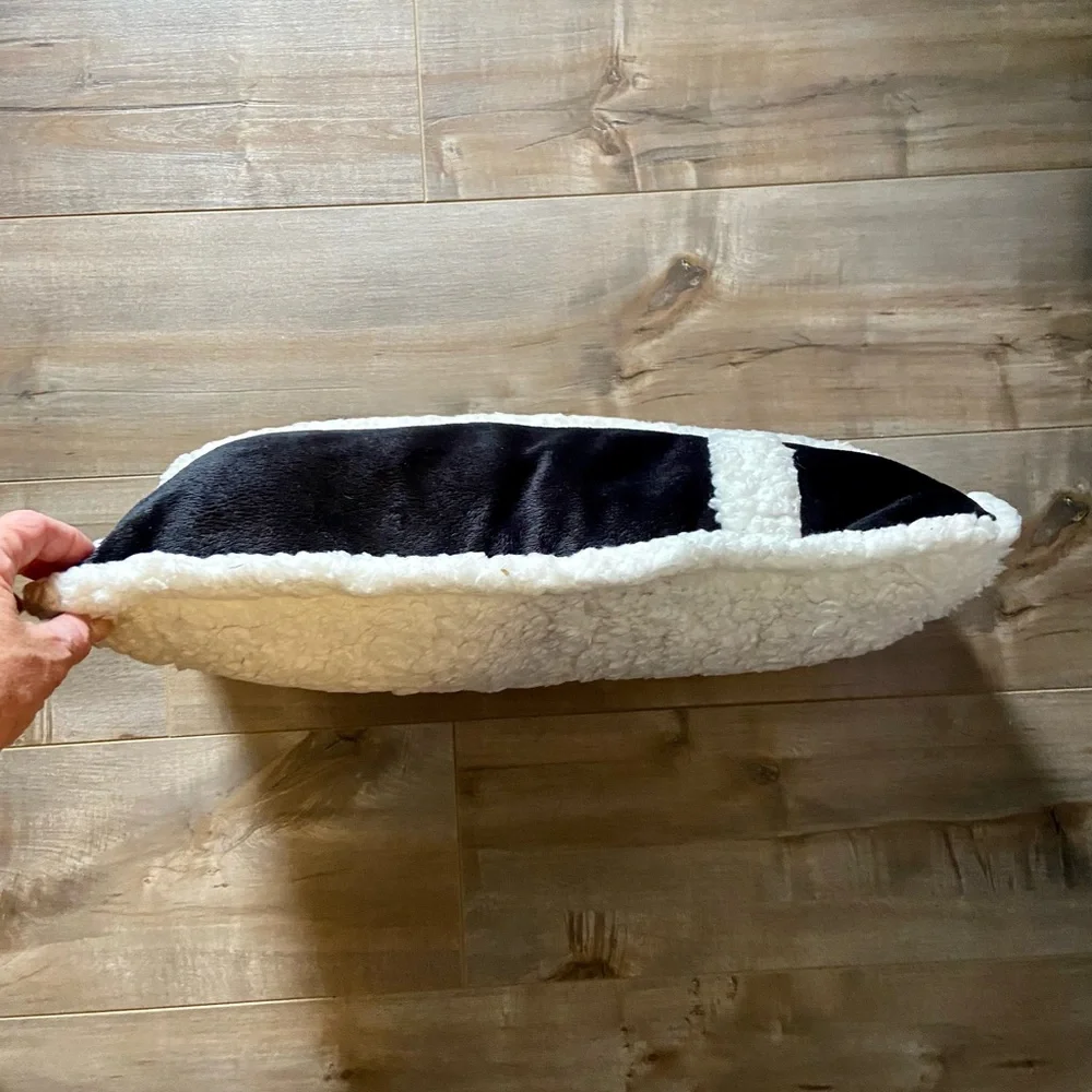 True North Ultra Mink-Sherpa Small Accent Pillow in Black